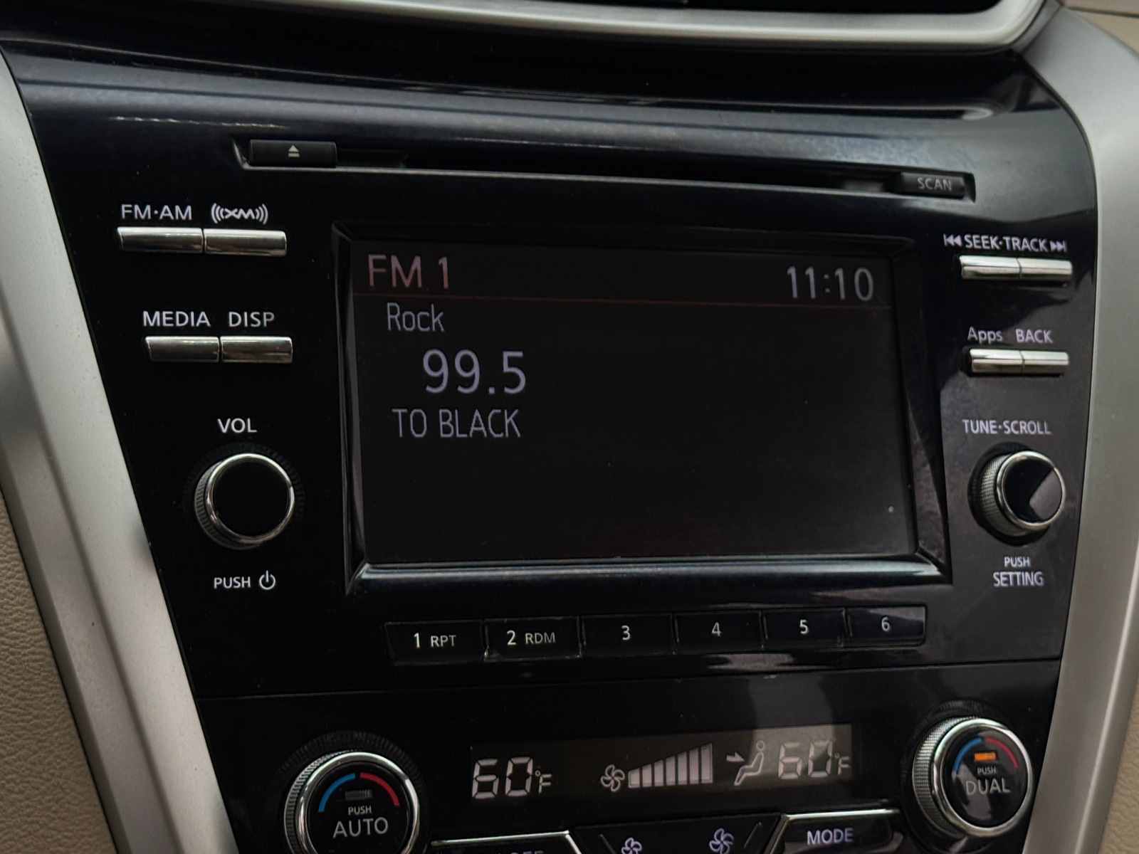 Thumbnail: 2015 Nissan Murano - 4