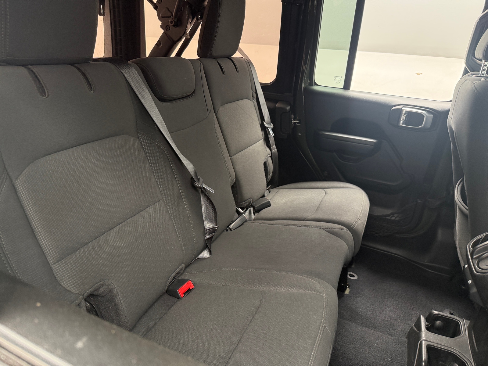 Thumbnail: 2022 Jeep Wrangler - 6