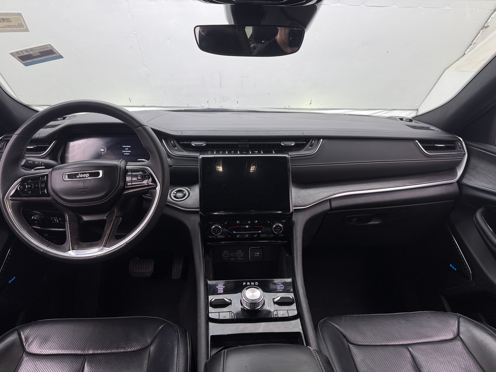 Thumbnail: 2023 Jeep Grand Cherokee L - 2