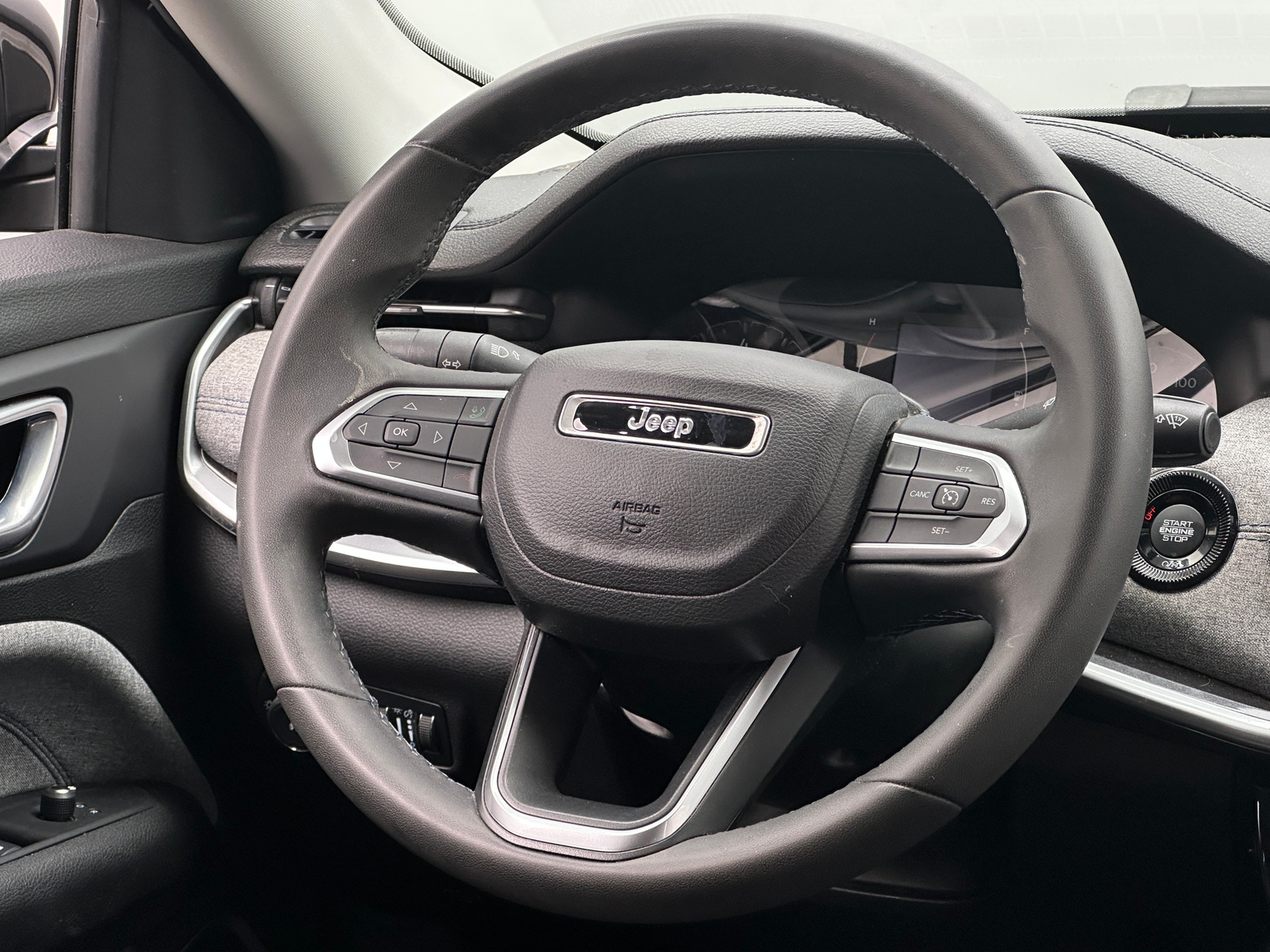 Thumbnail: 2022 Jeep Compass - 5
