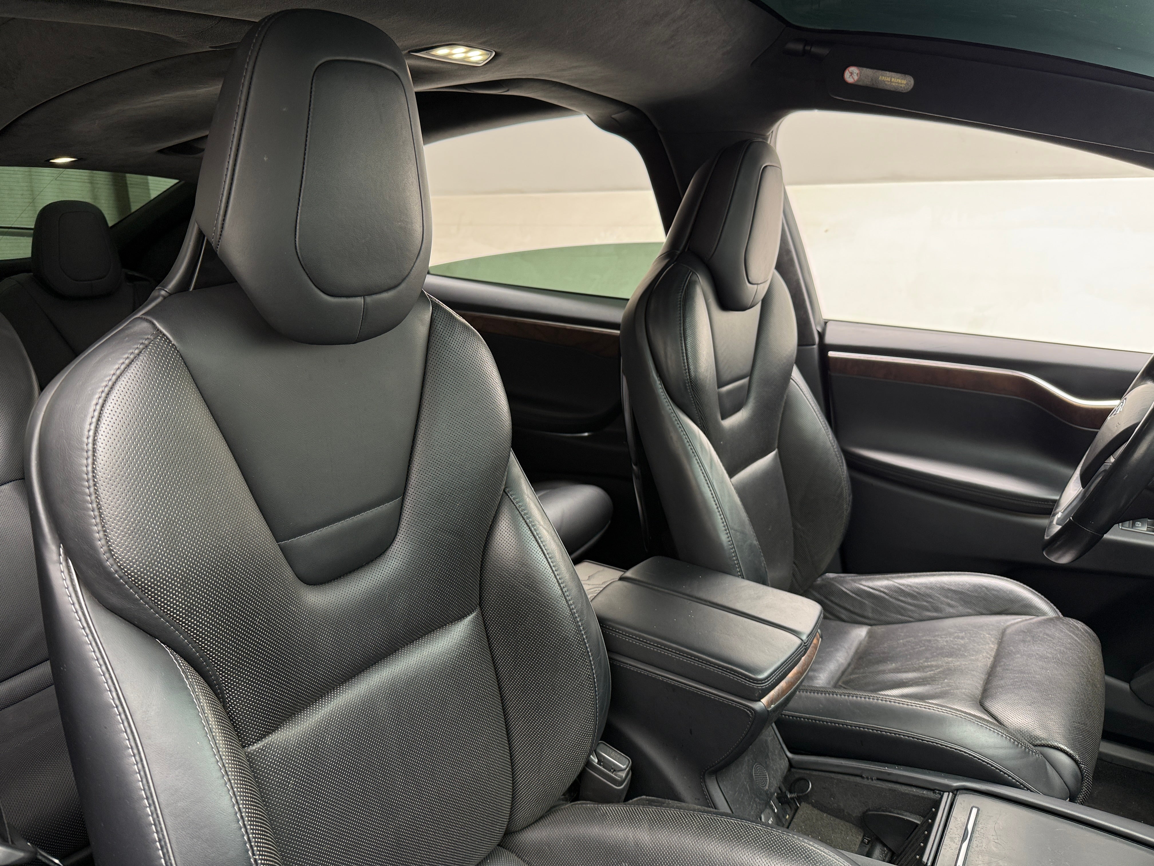 2016 Tesla Model X P90D - Photo 3