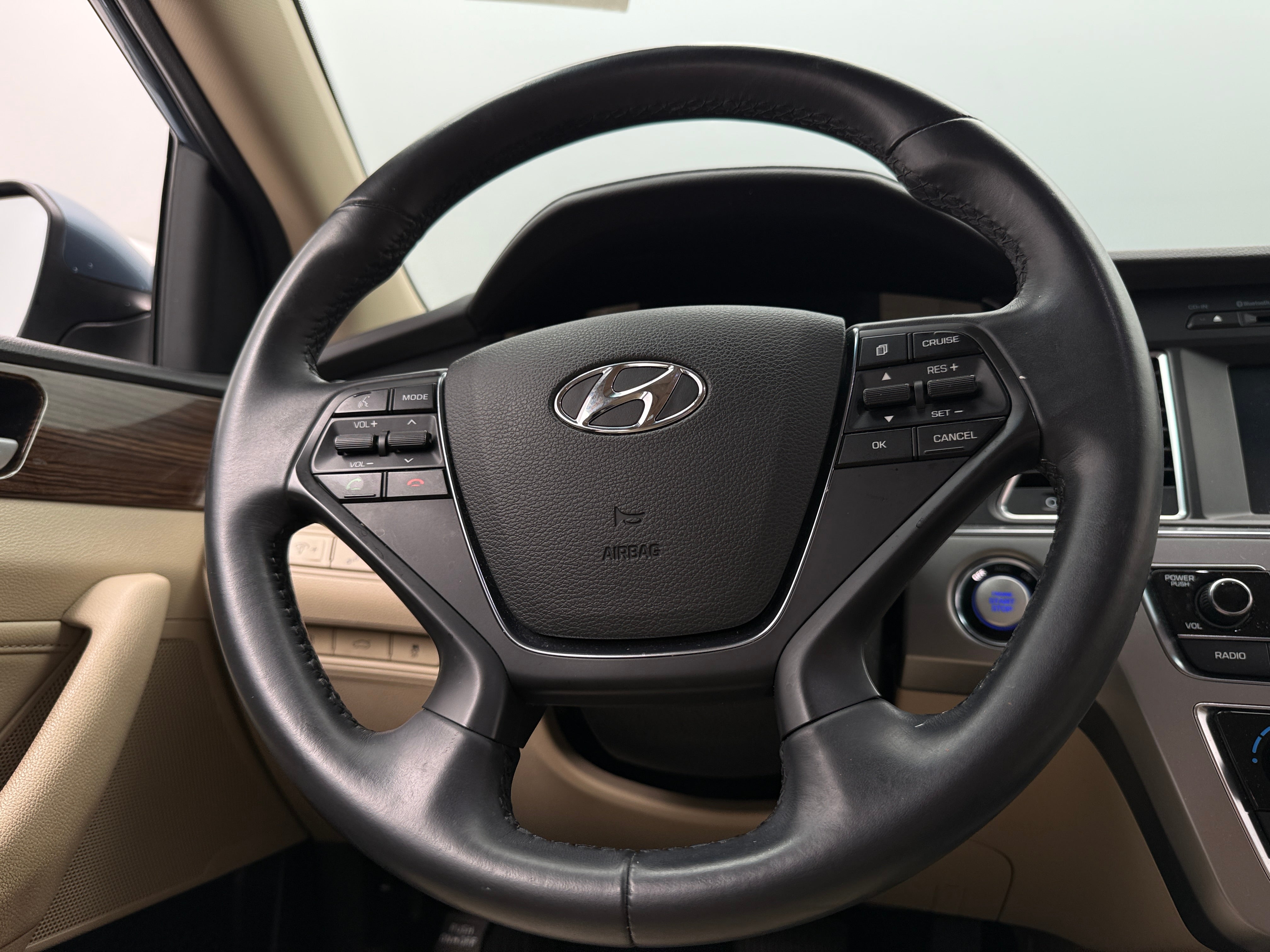 Used 2016 Hyundai Sonata Limited with VIN 5NPE34AF5GH308396 for sale in Auburn, WA