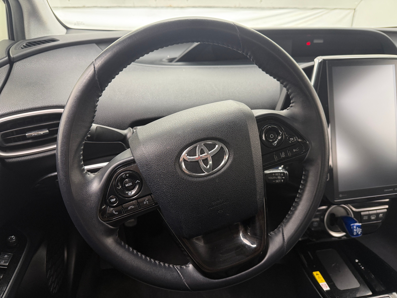 Thumbnail: 2020 Toyota Prius Prime - 4