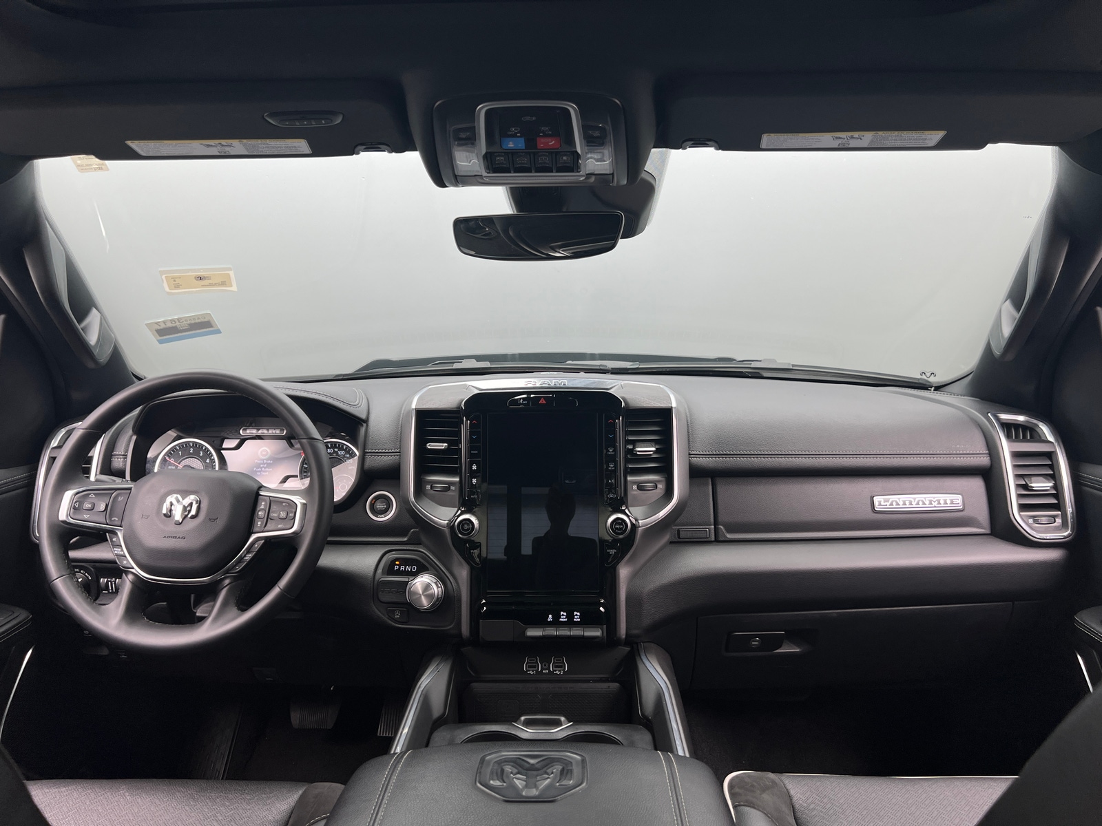 Thumbnail: 2025 RAM 1500 - 2