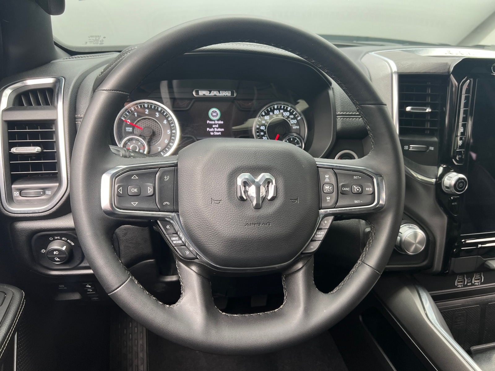 Thumbnail: 2025 RAM 1500 - 4