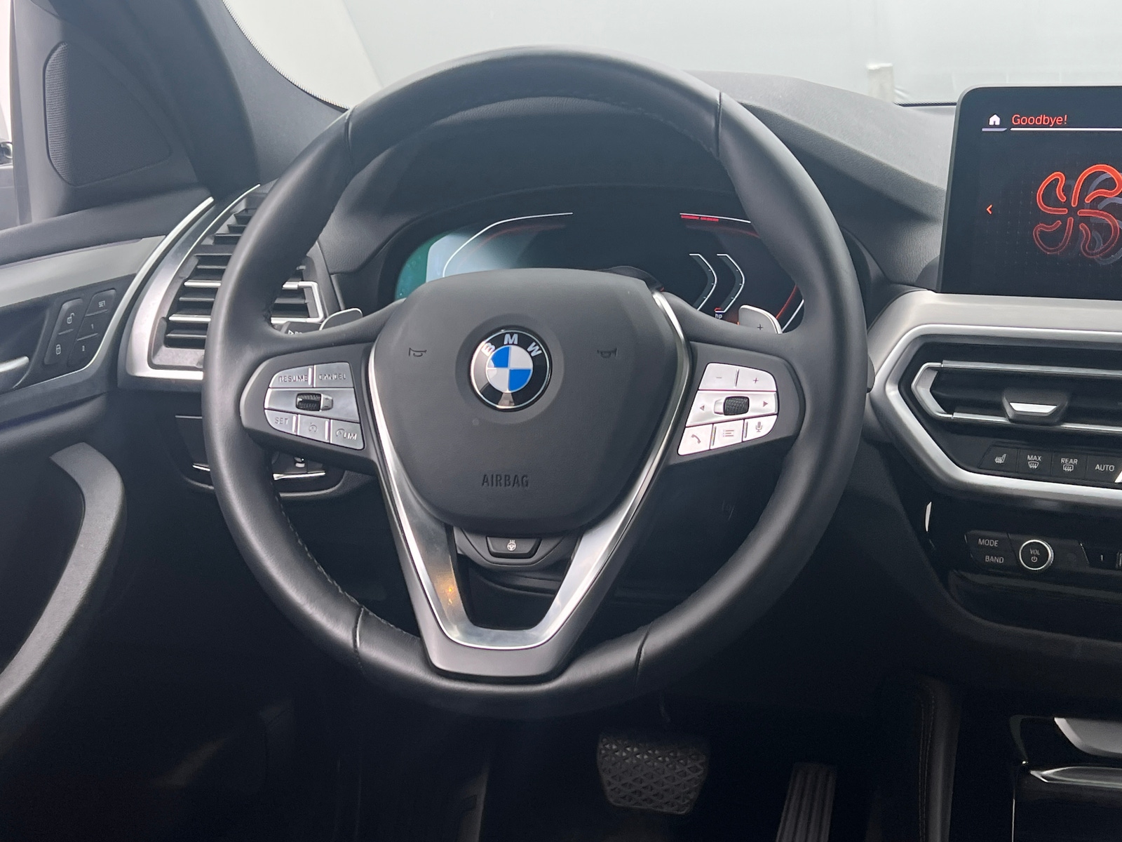 Thumbnail: 2025 BMW X4 - 4