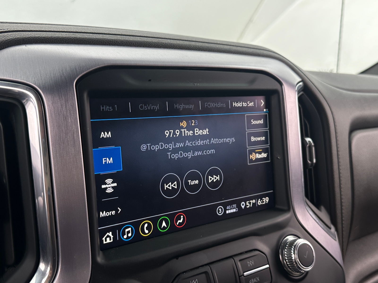 Thumbnail: 2020 GMC Sierra 1500 - 3