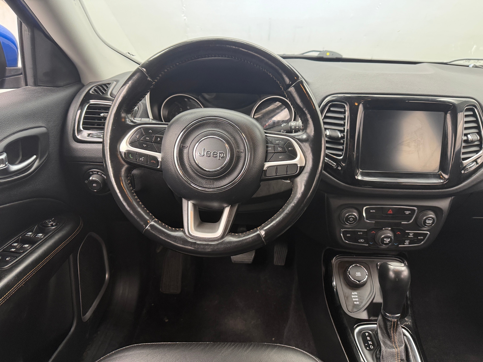 Thumbnail: 2020 Jeep Compass - 4