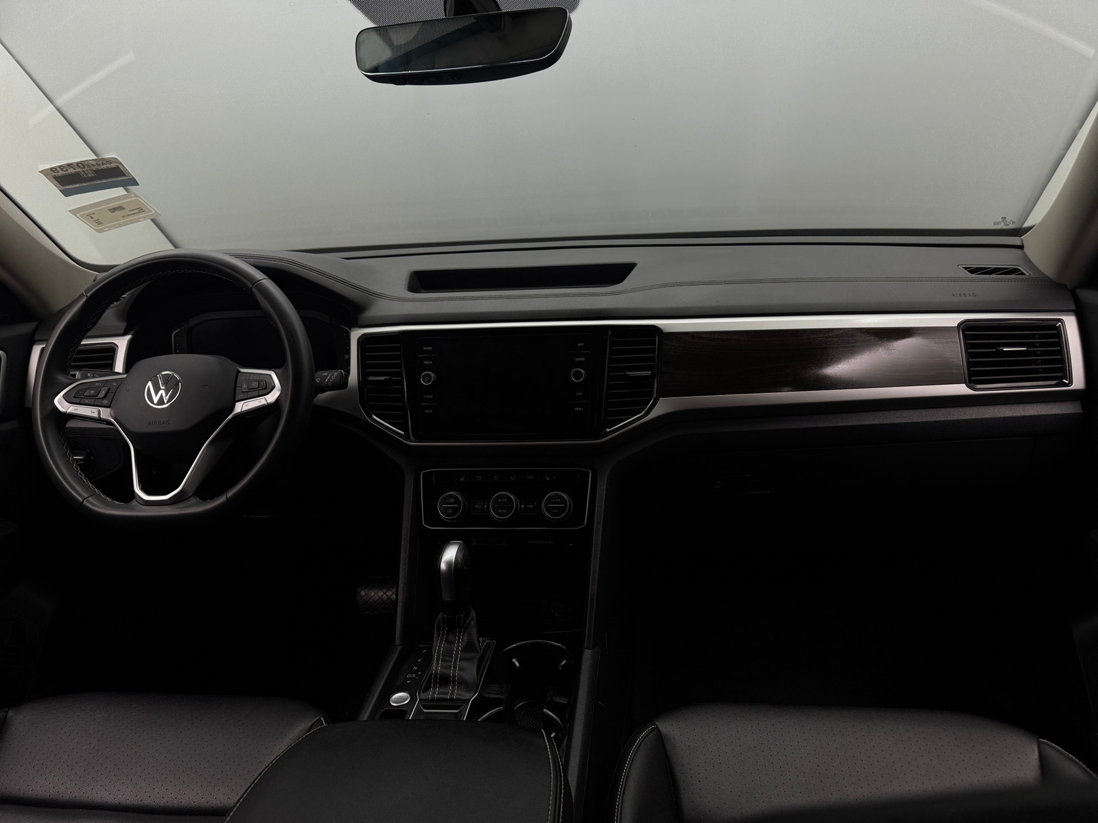 Thumbnail: 2023 Volkswagen Atlas - 2