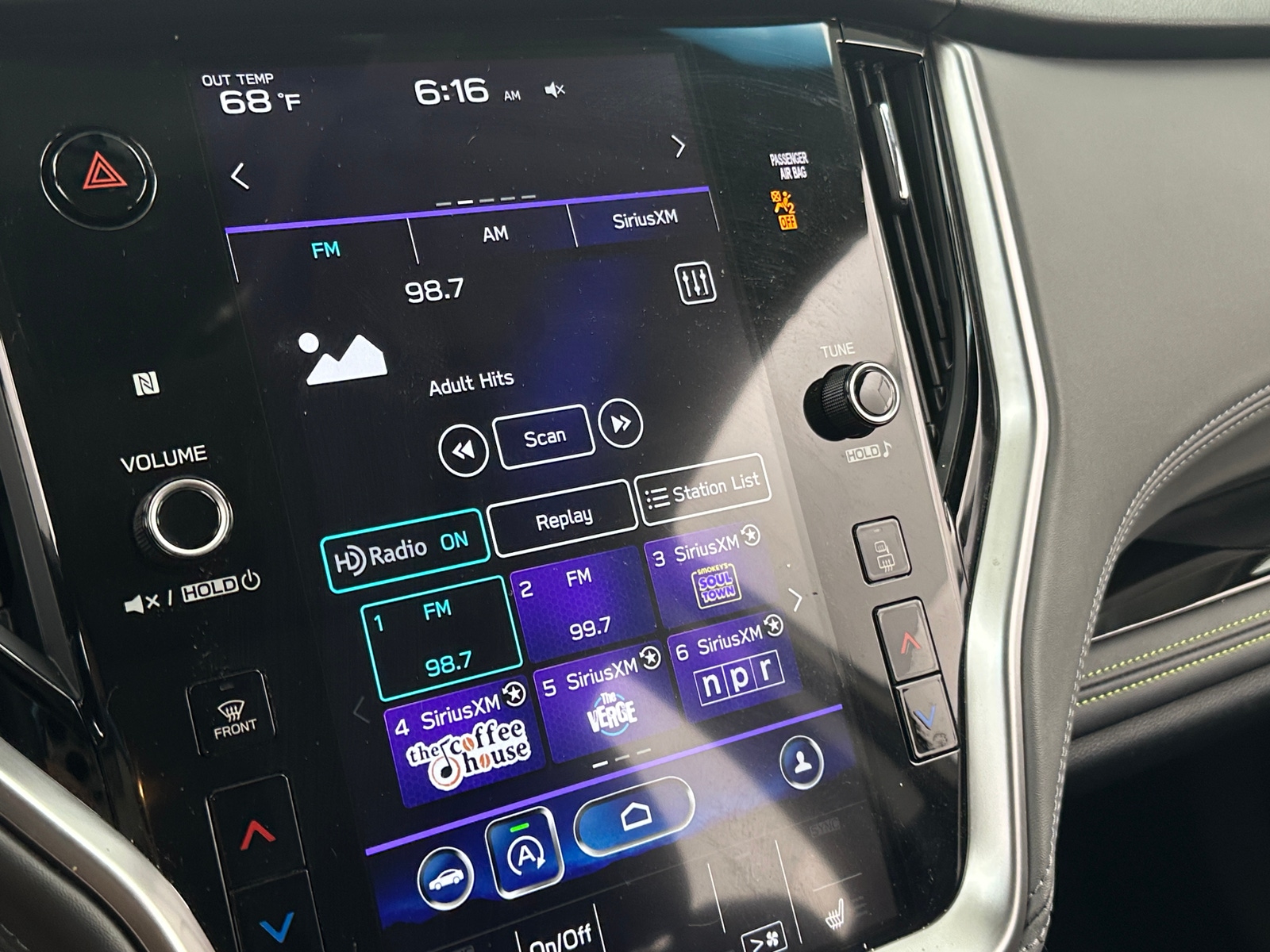 Thumbnail: 2022 Subaru Outback - 4