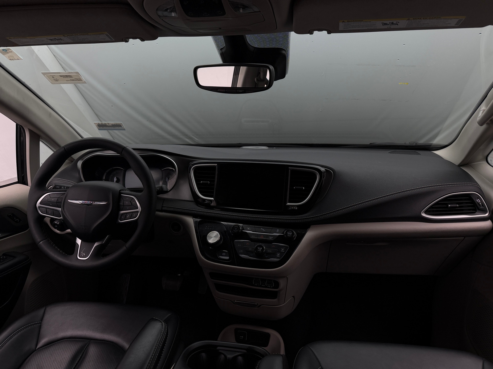 Thumbnail: 2024 Chrysler Pacifica - 2