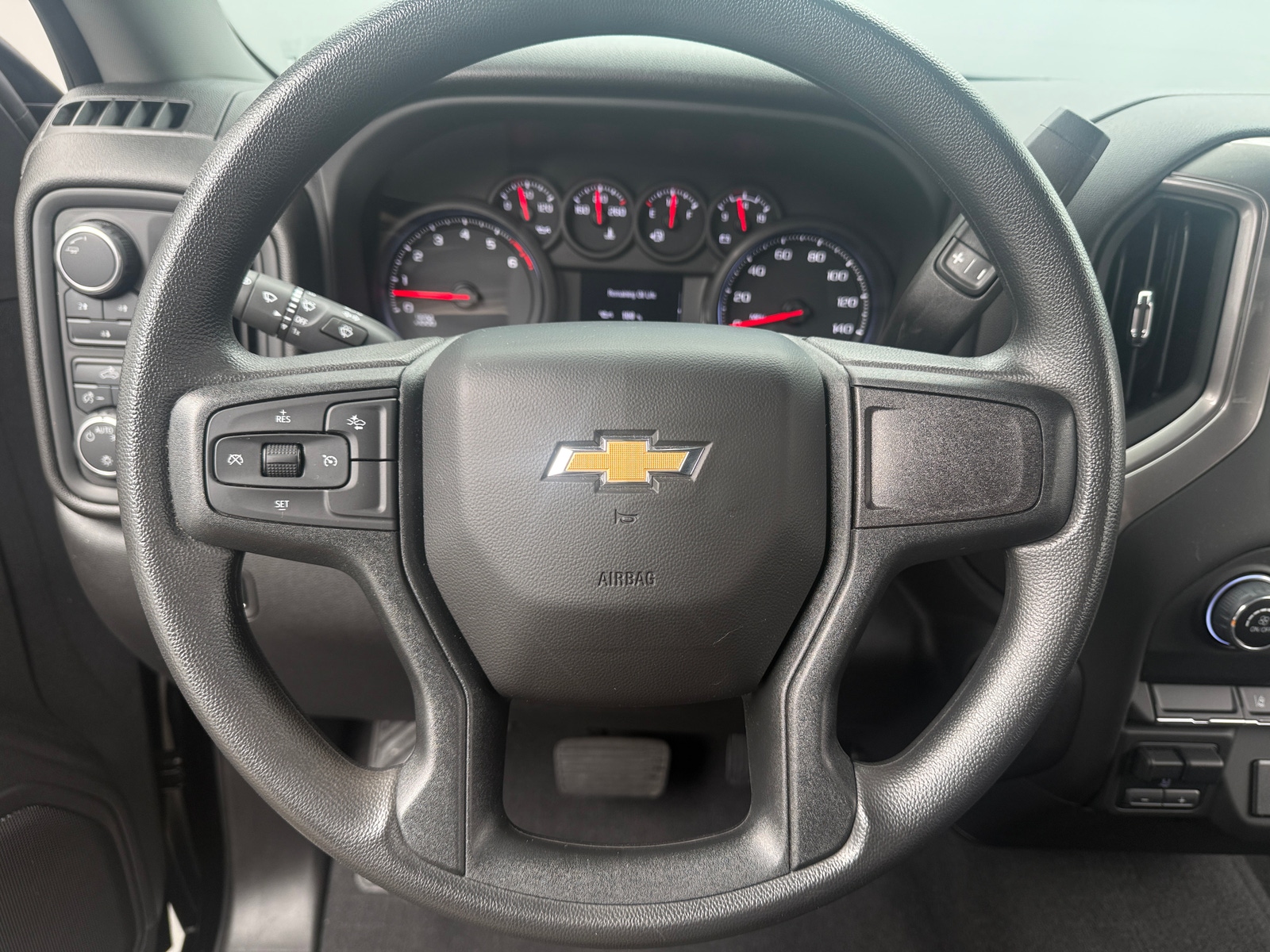 Thumbnail: 2025 Chevrolet Silverado 2500 - 5
