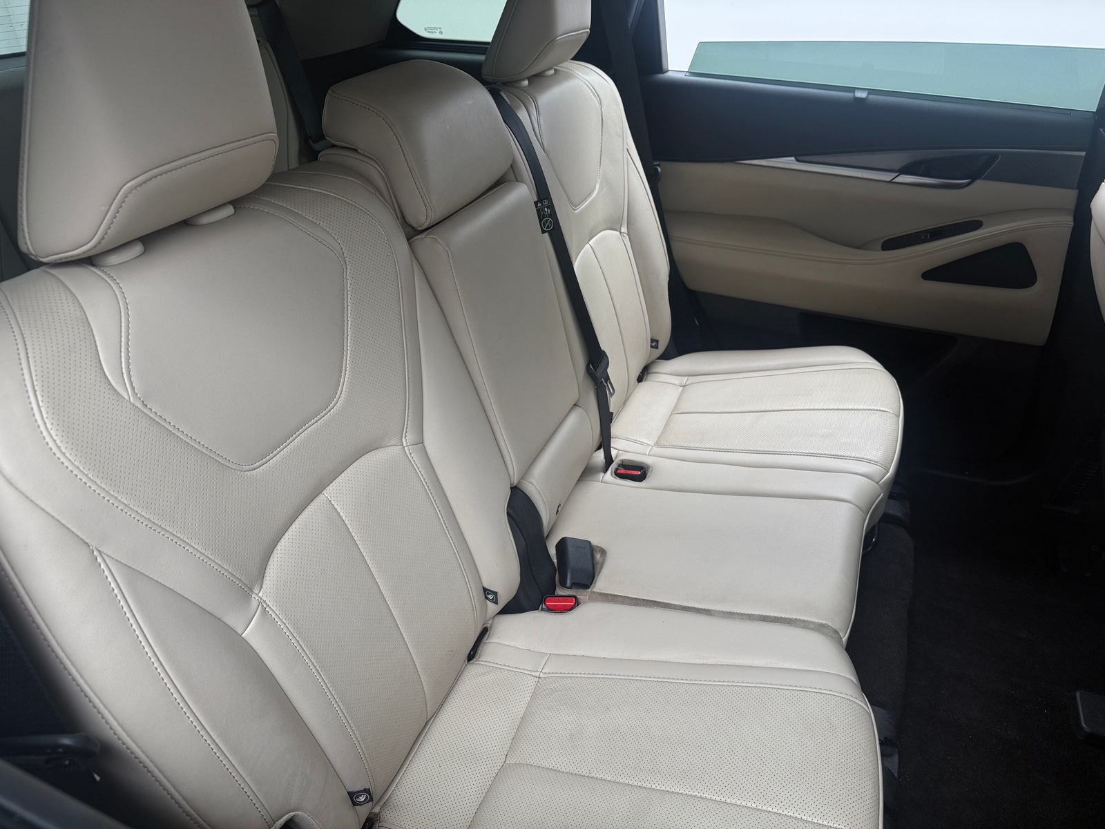 Thumbnail: 2023 INFINITI QX60 - 5