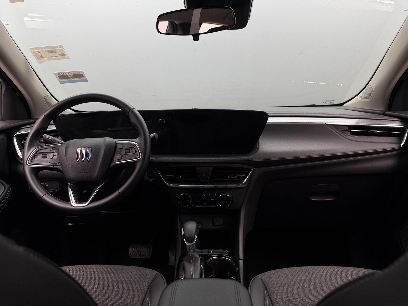 Thumbnail: 2025 Buick Encore GX - 2