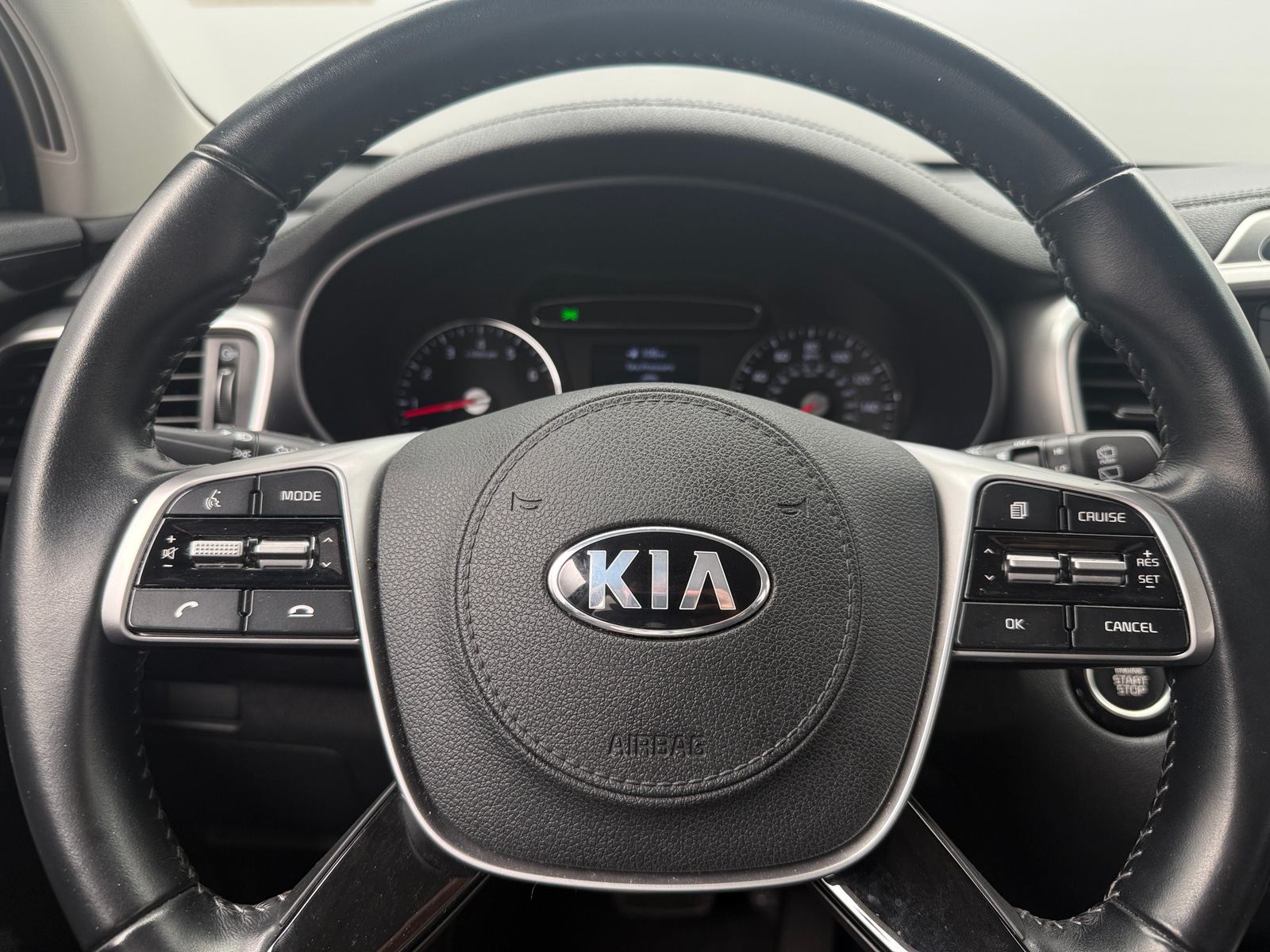 Thumbnail: 2020 Kia Sorento - 5