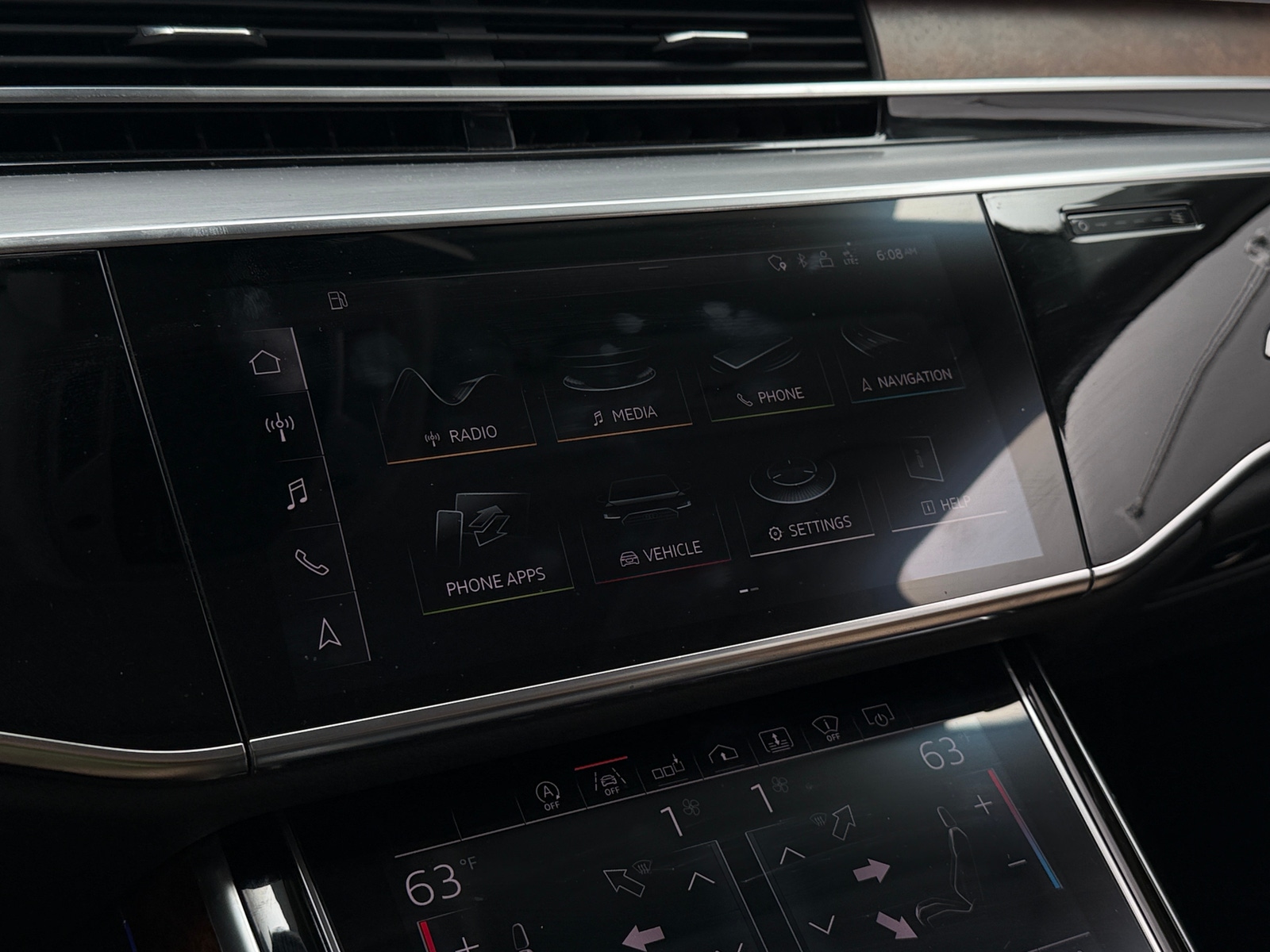 Thumbnail: 2019 Audi A8 - 3