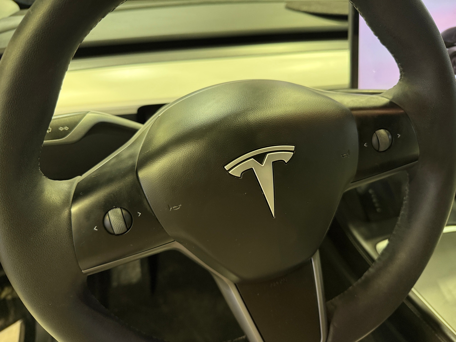 Thumbnail: 2025 Tesla Model Y - 4