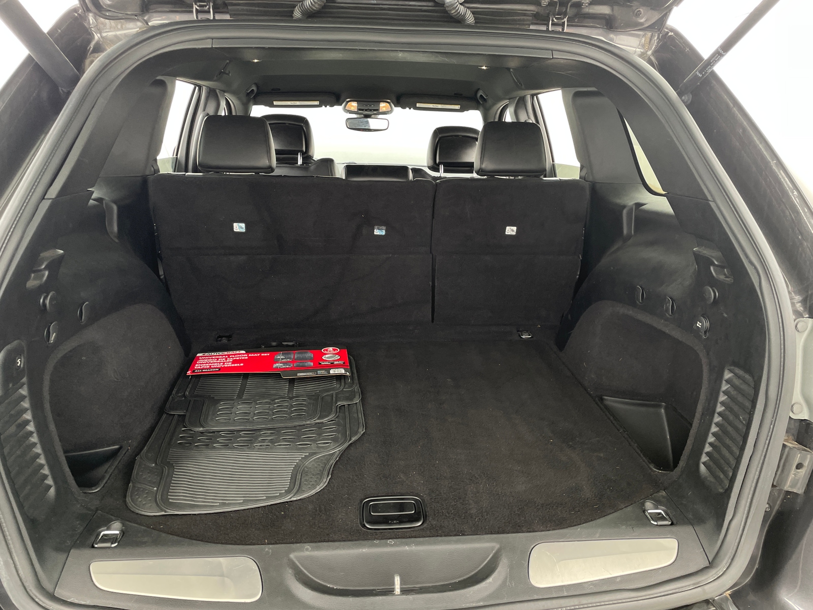 Thumbnail: 2019 Jeep Grand Cherokee - 6