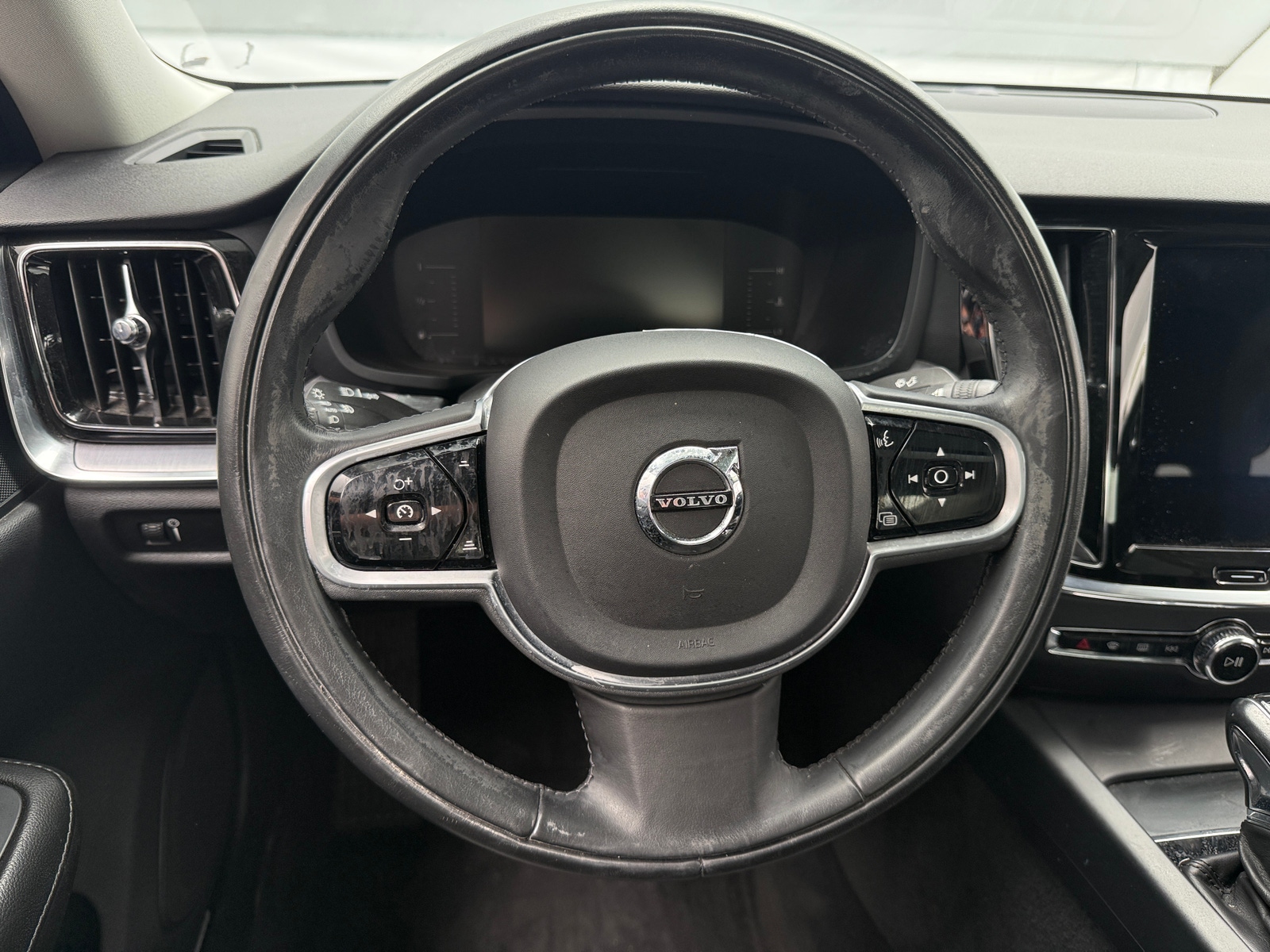 Thumbnail: 2019 Volvo S60 - 4