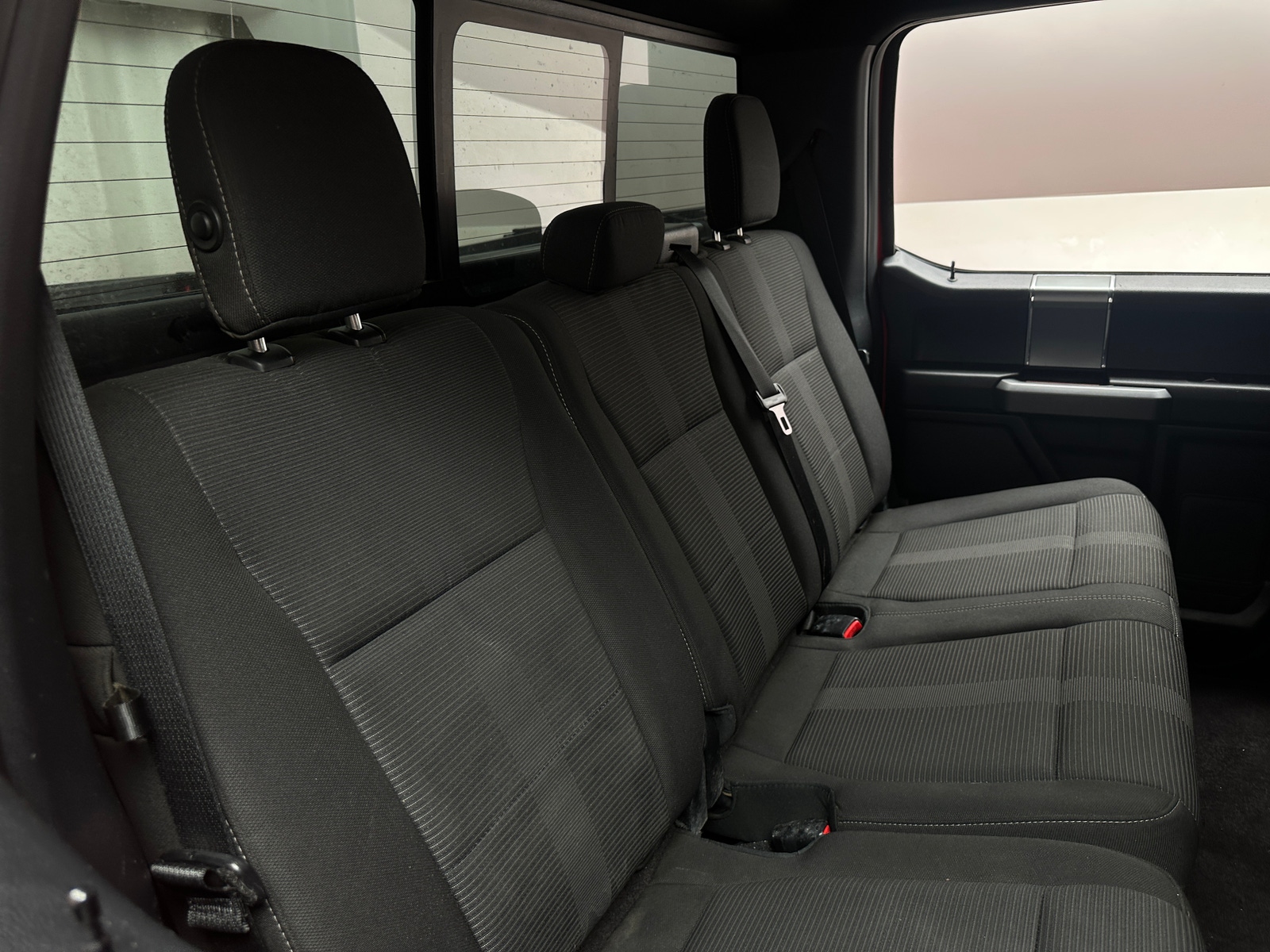 Thumbnail: 2017 Ford Econoline - 6