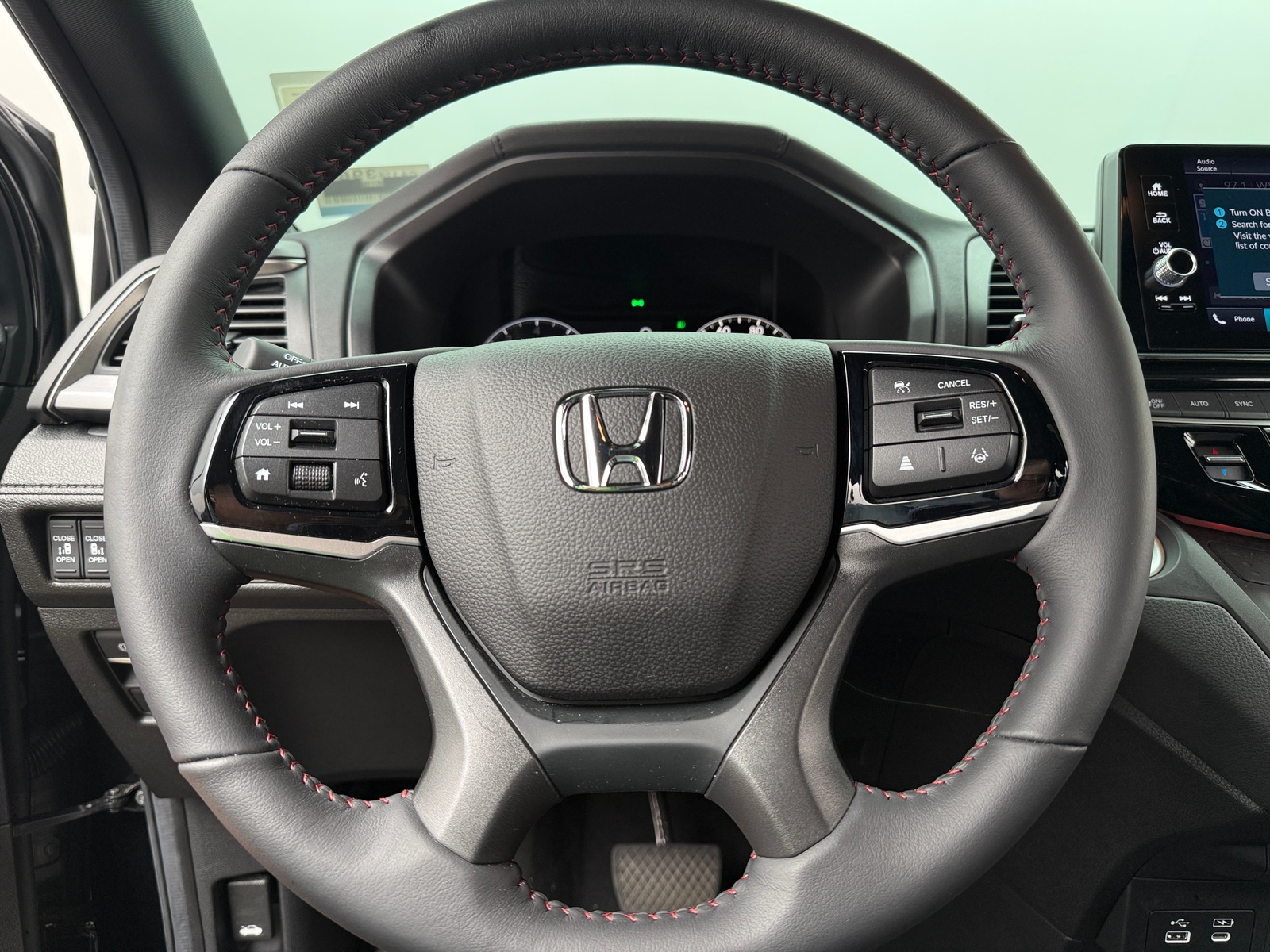 Thumbnail: 2025 Honda Odyssey - 4