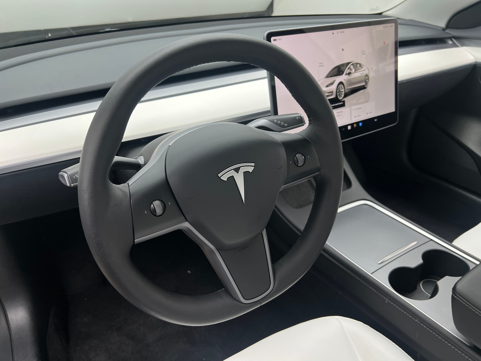 Thumbnail: 2022 Tesla Model 3 - 4