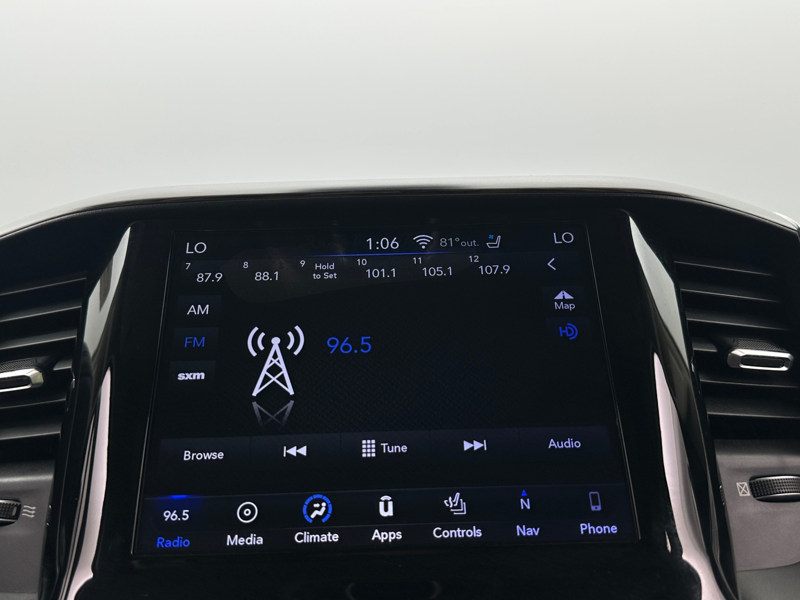 Thumbnail: 2019 RAM 1500 - 3
