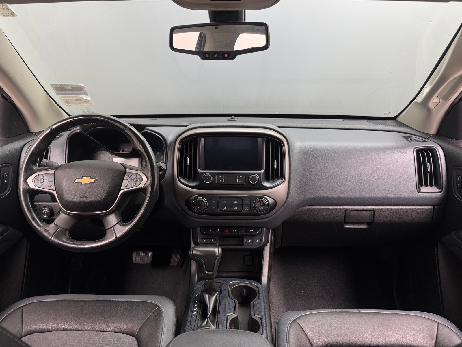 Thumbnail: 2019 Chevrolet Colorado - 3