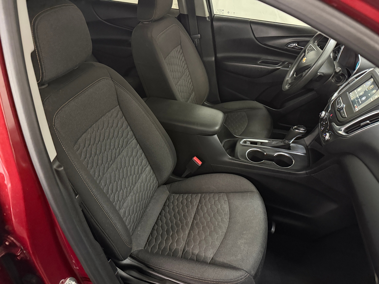 Thumbnail: 2019 Chevrolet Equinox - 2