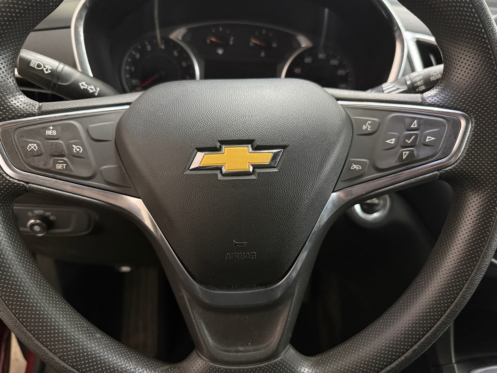 Thumbnail: 2019 Chevrolet Equinox - 5