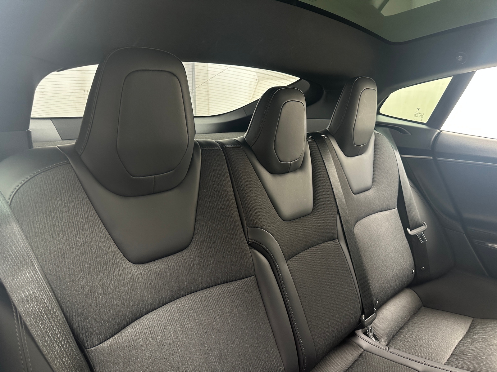 Thumbnail: 2018 Tesla Model S - 5