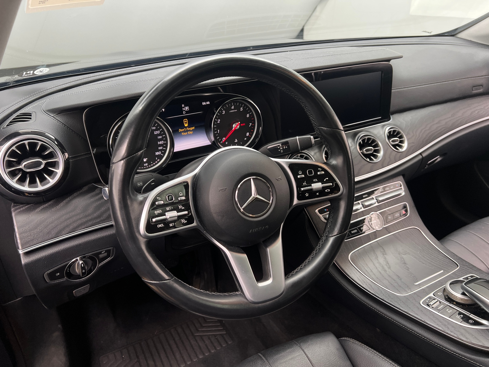 Thumbnail: 2019 Mercedes-Benz E-Class - 3