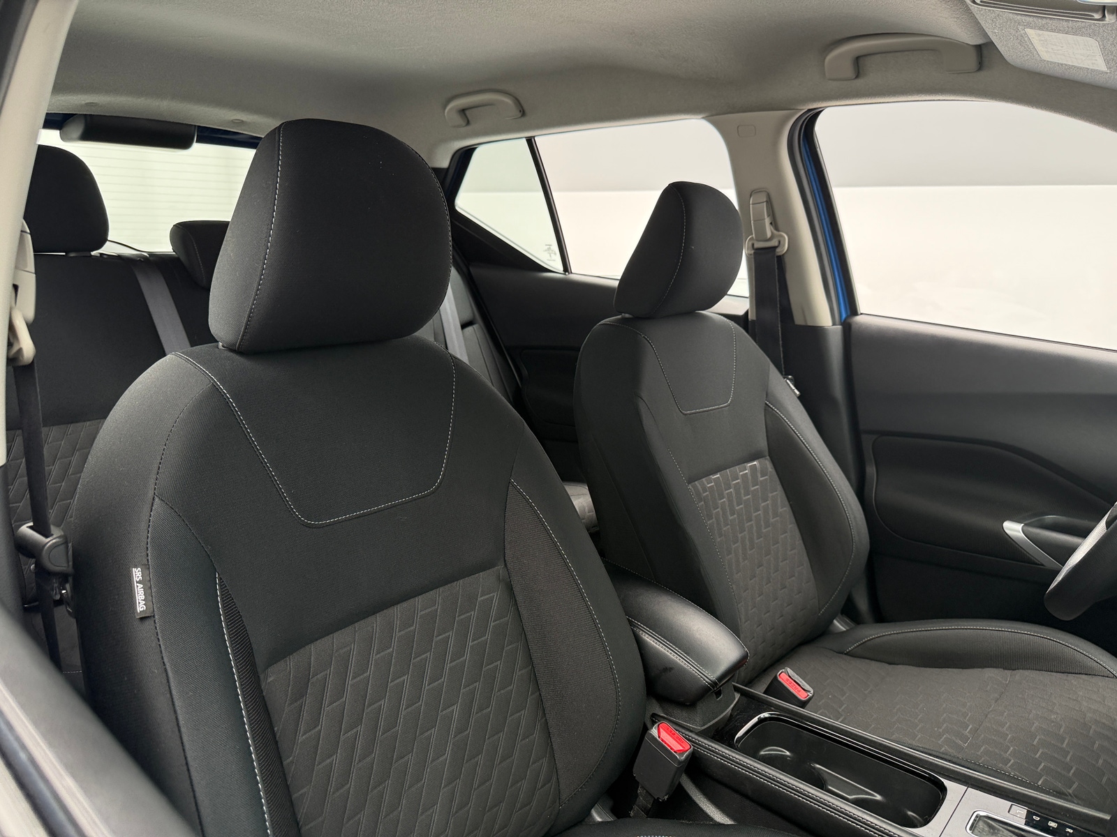 Thumbnail: 2023 Nissan Kicks - 2