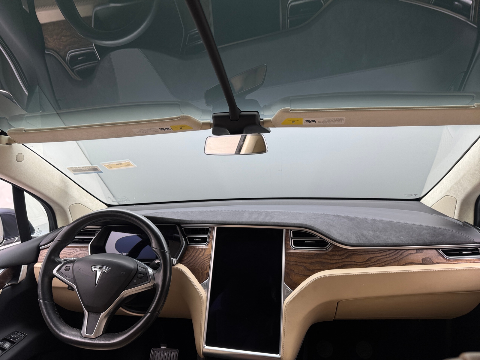 Thumbnail: 2017 Tesla Model X - 2