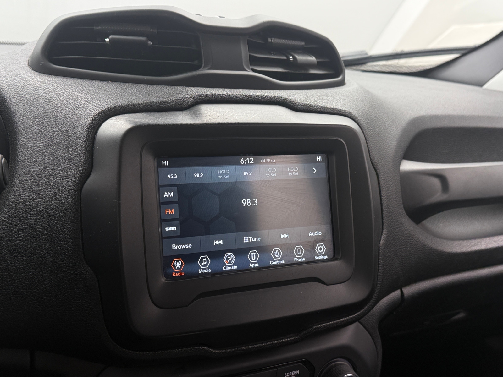 Thumbnail: 2020 Jeep Renegade - 4