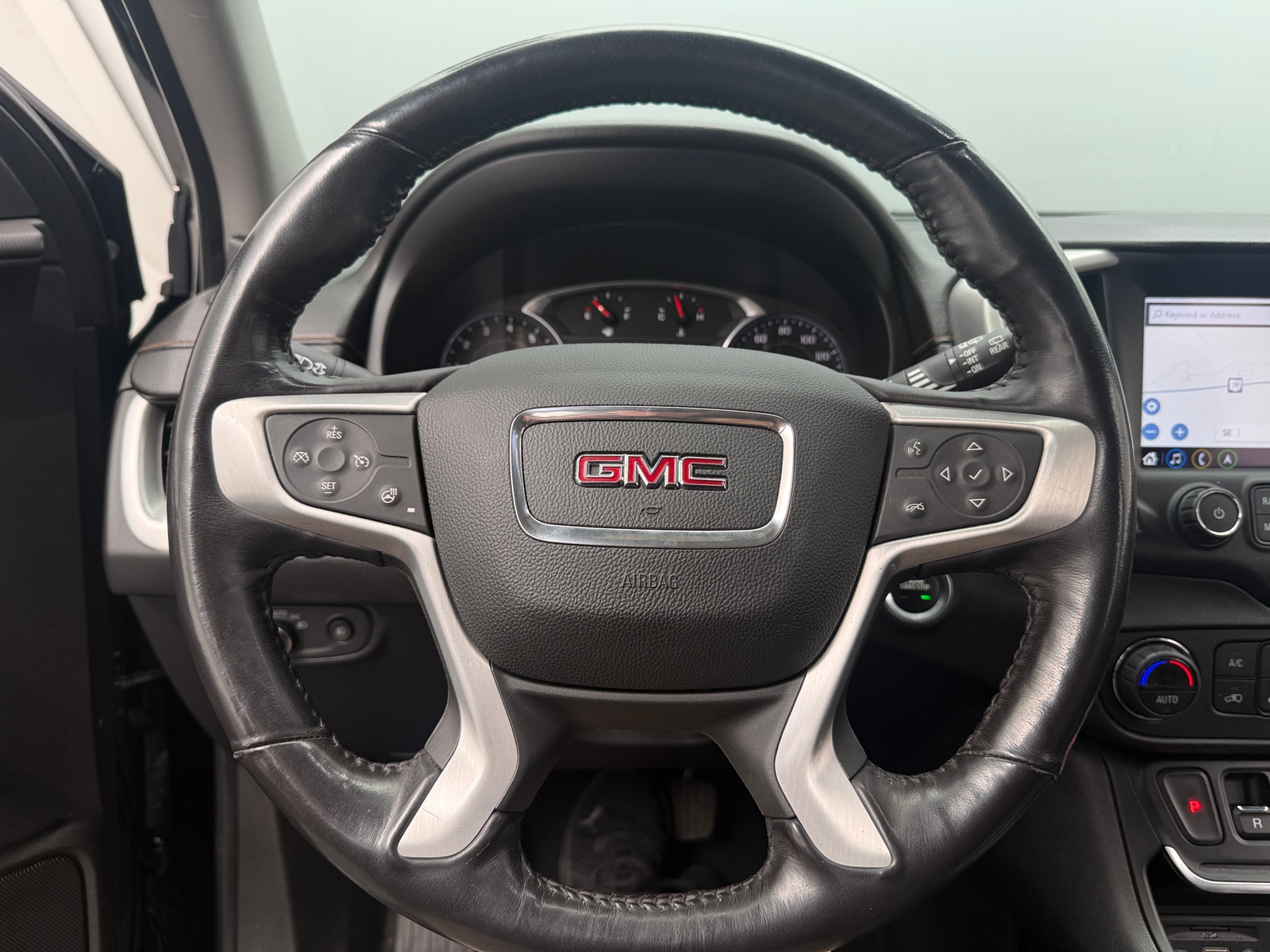 Thumbnail: 2018 GMC Terrain - 4