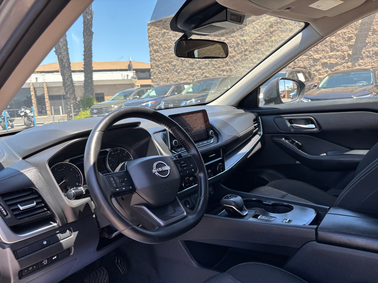 Thumbnail: 2025 Nissan Rogue - 3