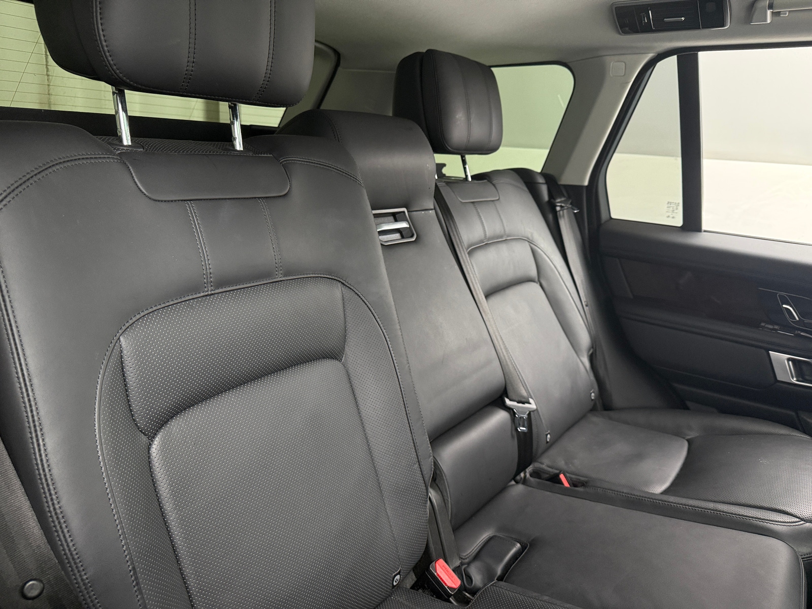 Thumbnail: 2020 Land Rover Range Rover - 5