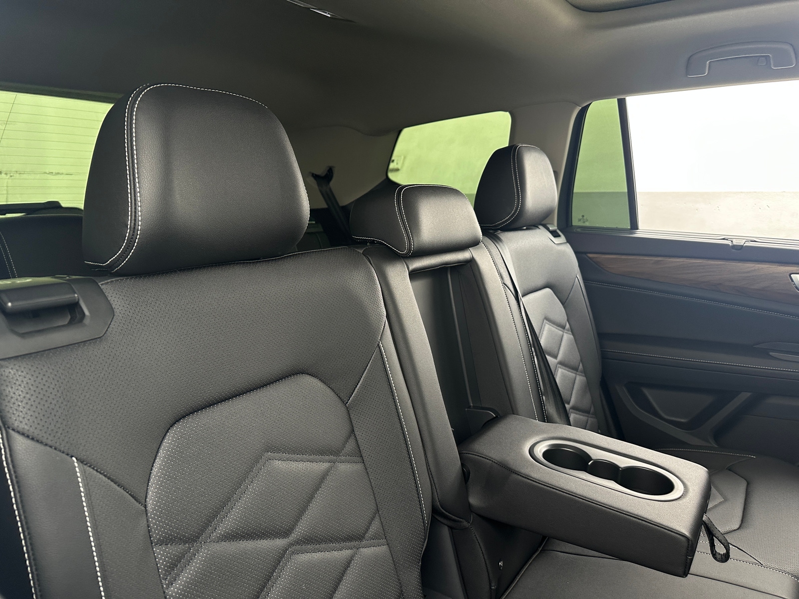 Thumbnail: 2026 Volkswagen Atlas - 5