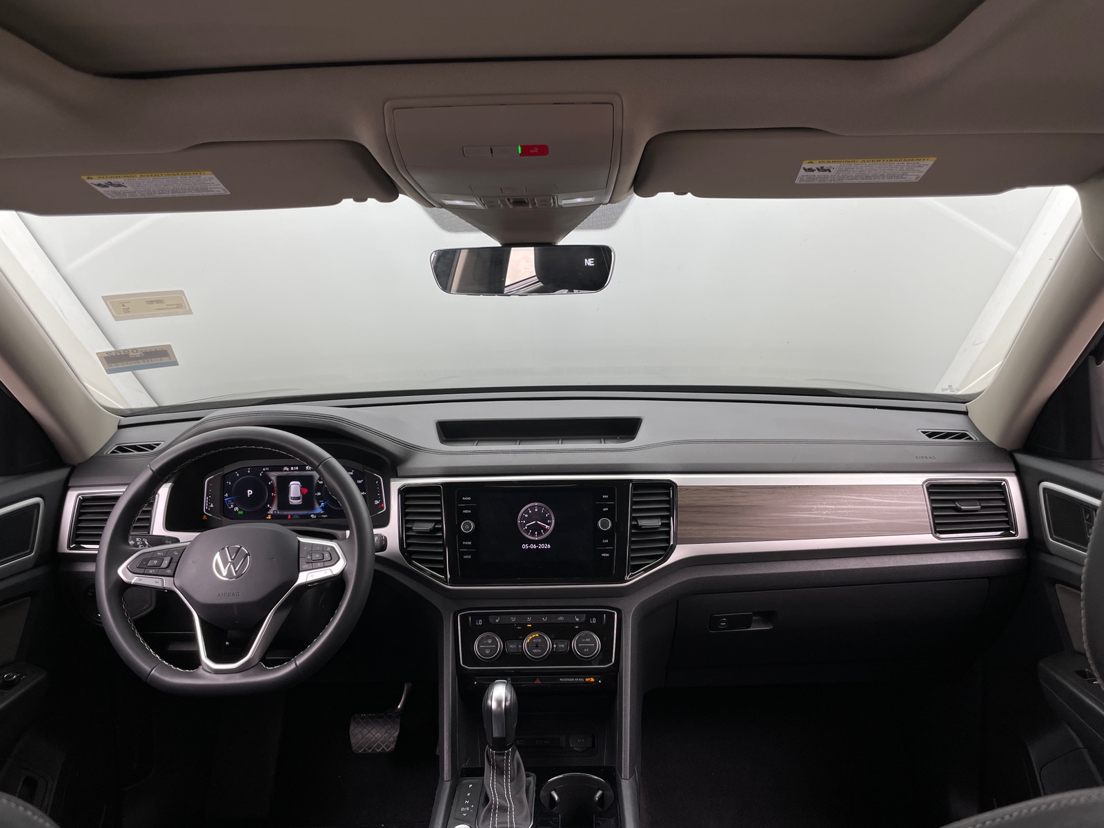 Thumbnail: 2023 Volkswagen Atlas - 2