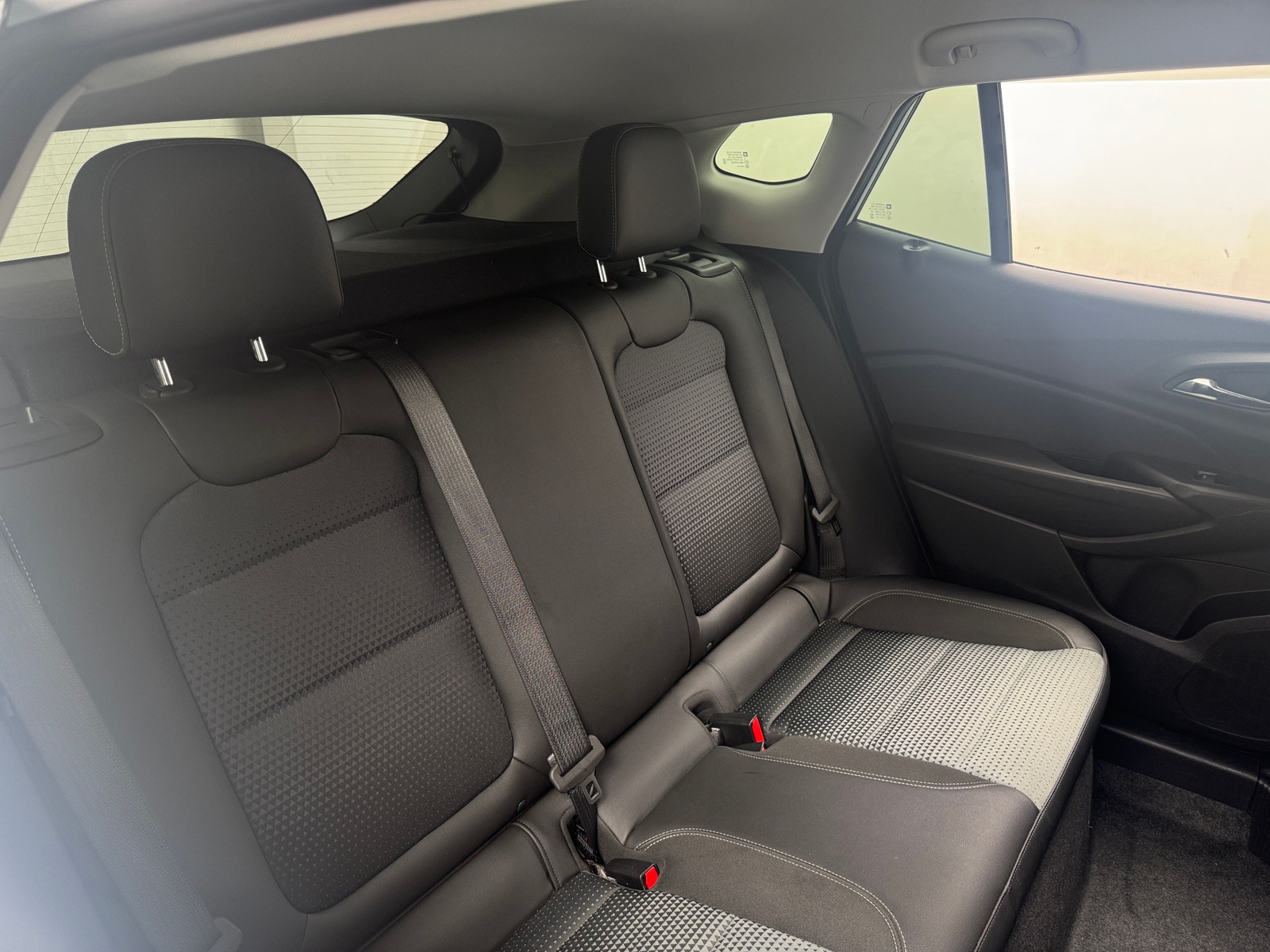 Thumbnail: 2025 Chevrolet Trax - 6