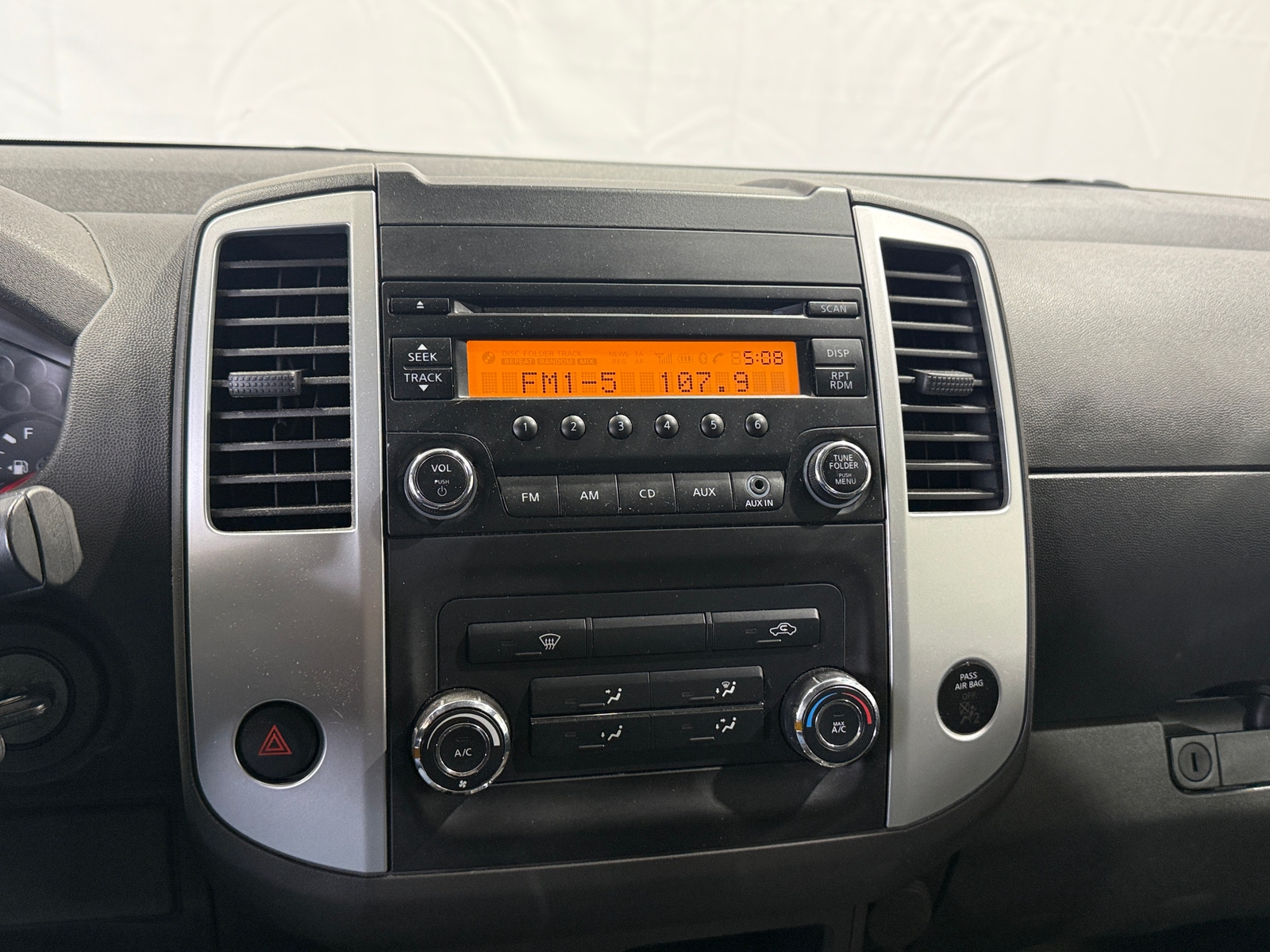Thumbnail: 2016 Nissan Frontier - 4