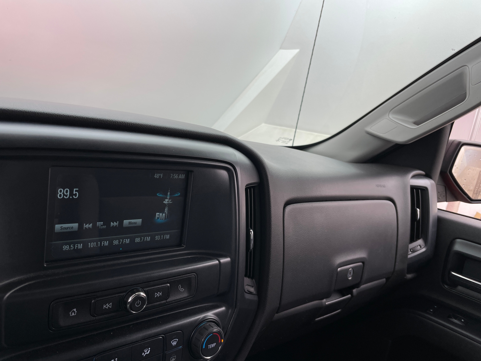Thumbnail: 2019 Chevrolet Silverado 1500 - 4