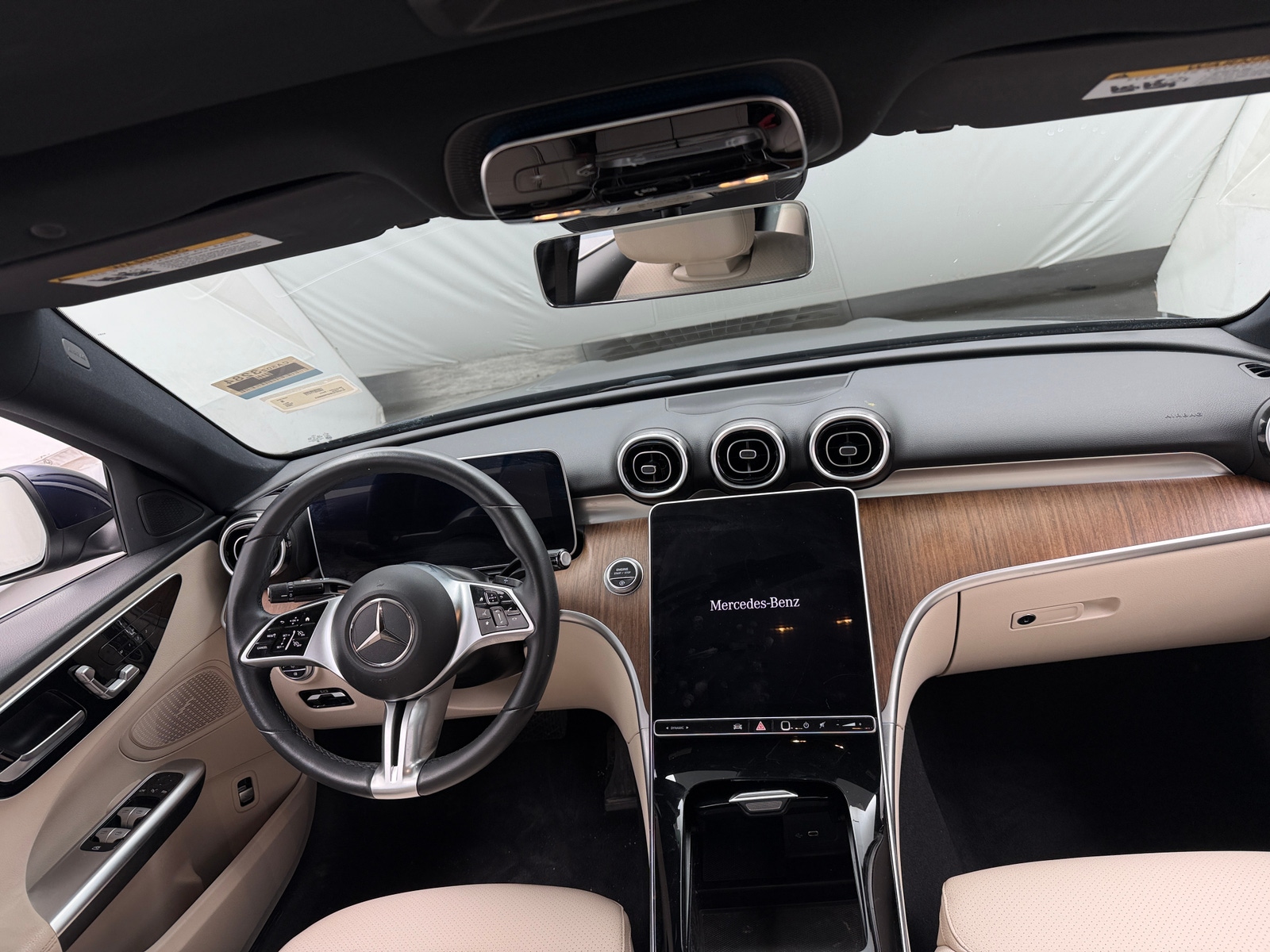 Thumbnail: 2023 Mercedes-Benz C-Class - 2