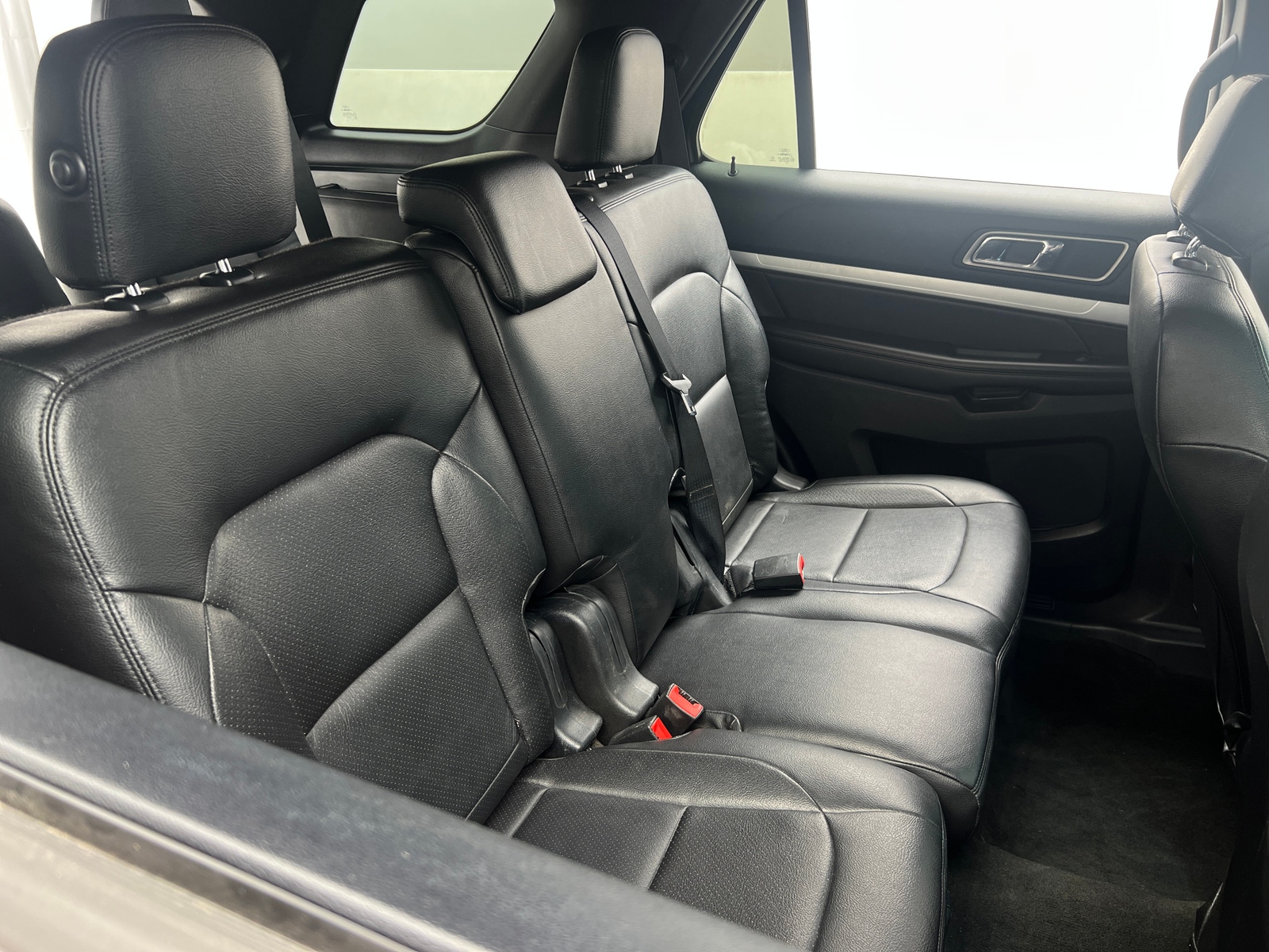 Thumbnail: 2016 Ford Explorer - 6