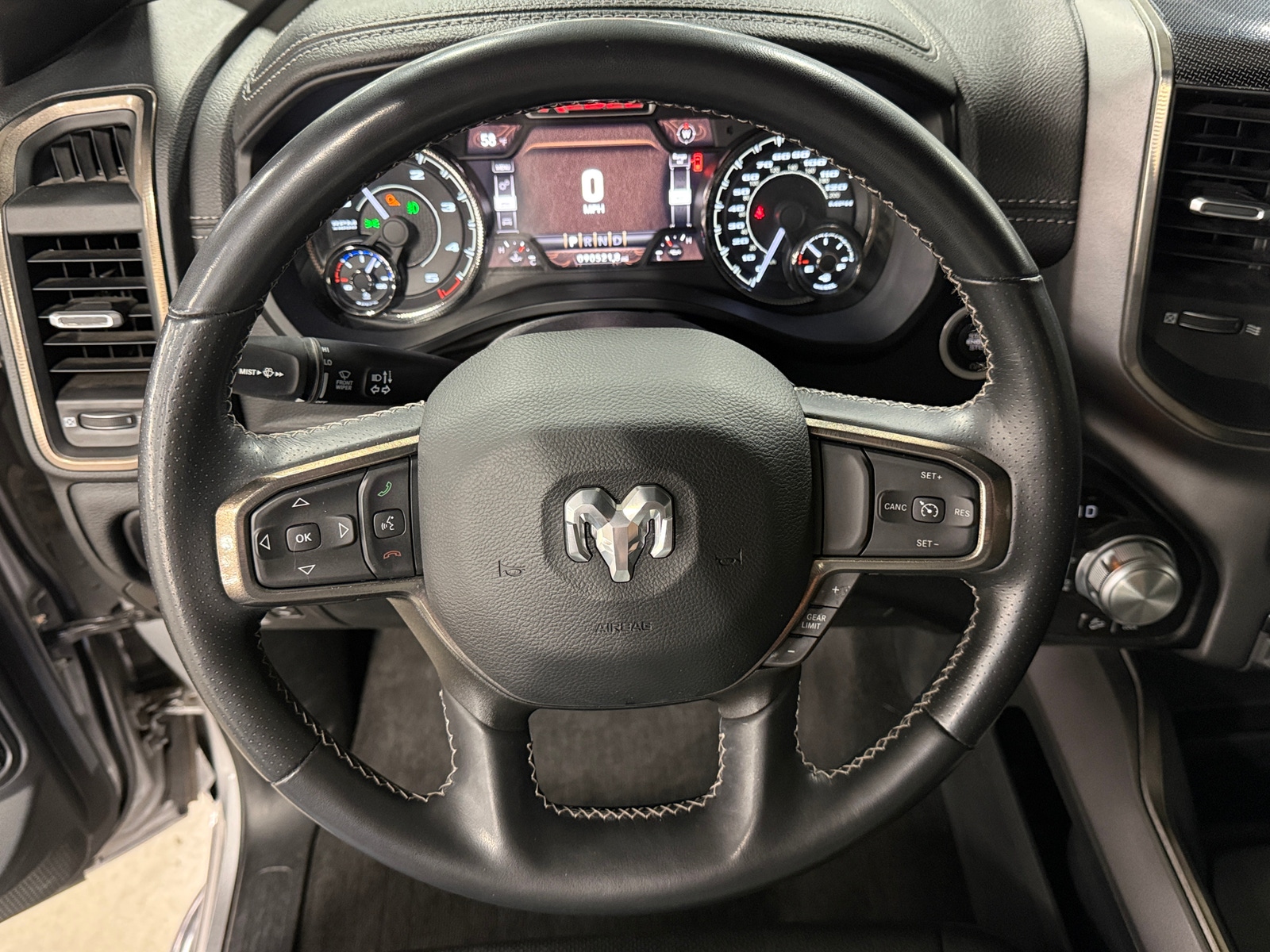 Thumbnail: 2022 RAM 1500 - 4