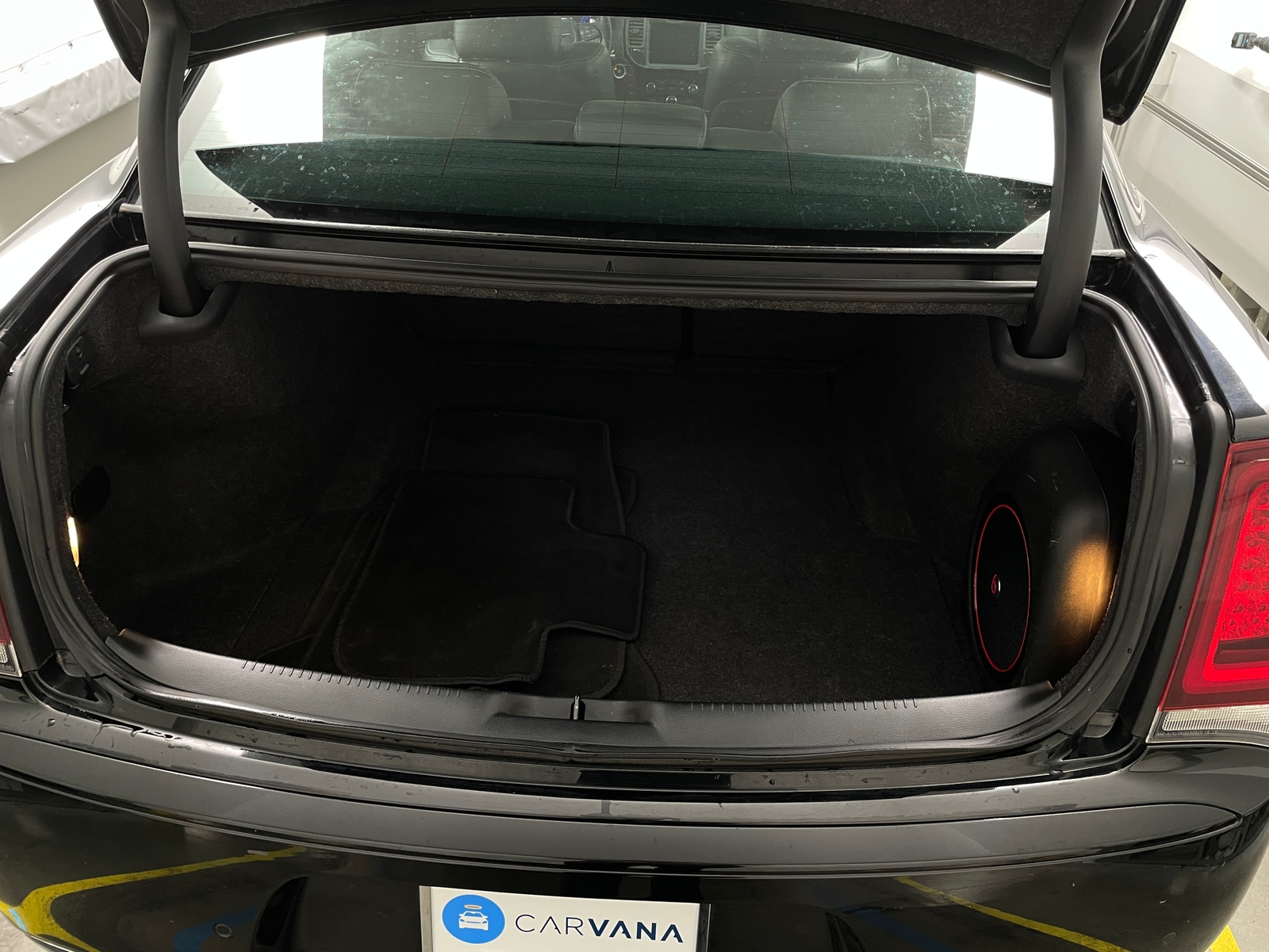 Thumbnail: 2017 Chrysler 300 - 6