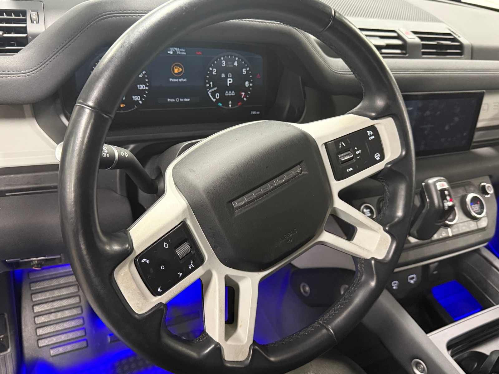 Thumbnail: 2020 Land Rover Defender - 4