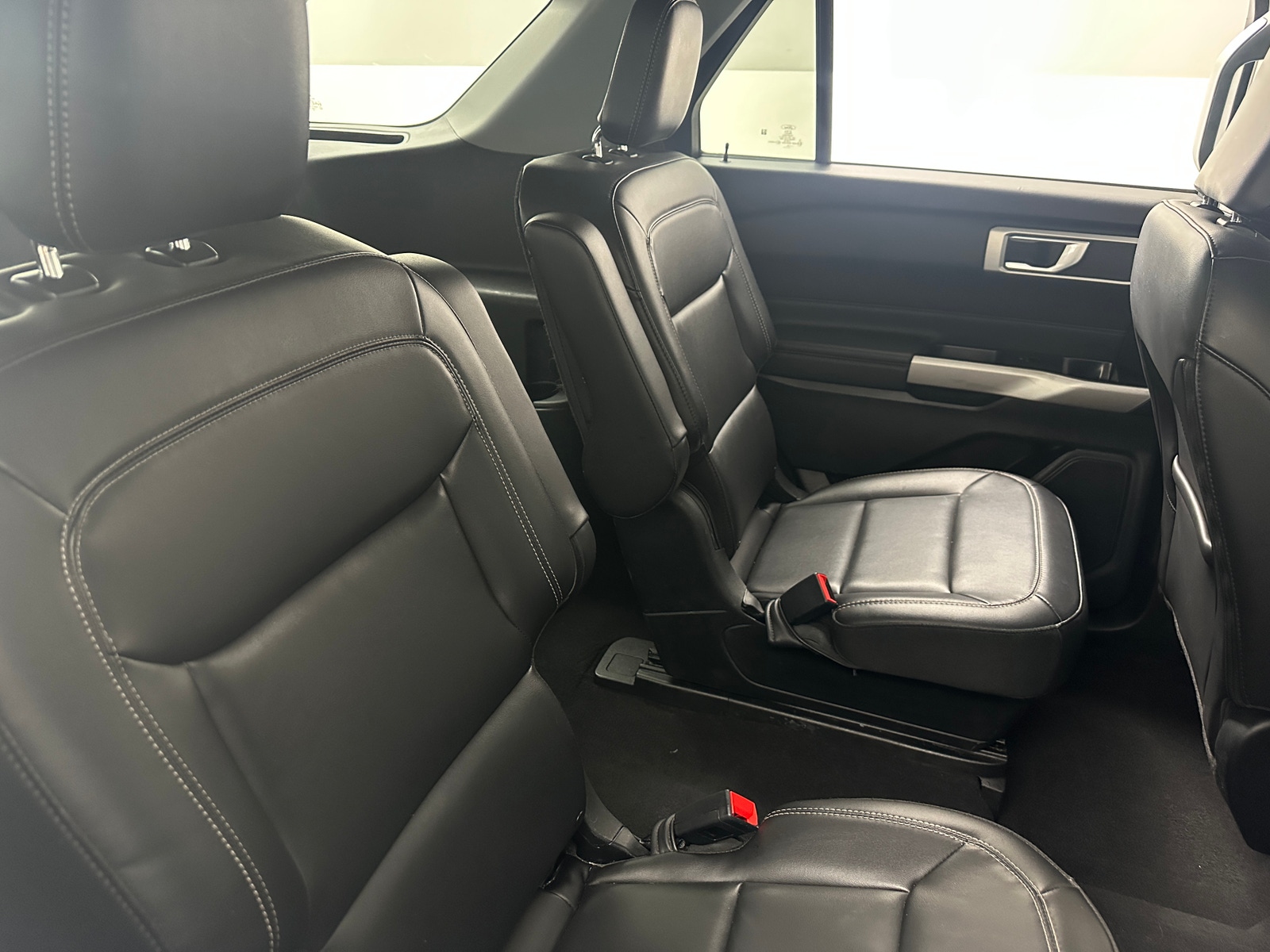 Thumbnail: 2023 Ford Explorer - 6