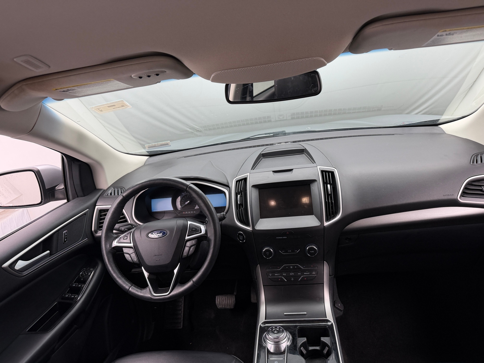 Thumbnail: 2020 Ford Edge - 2